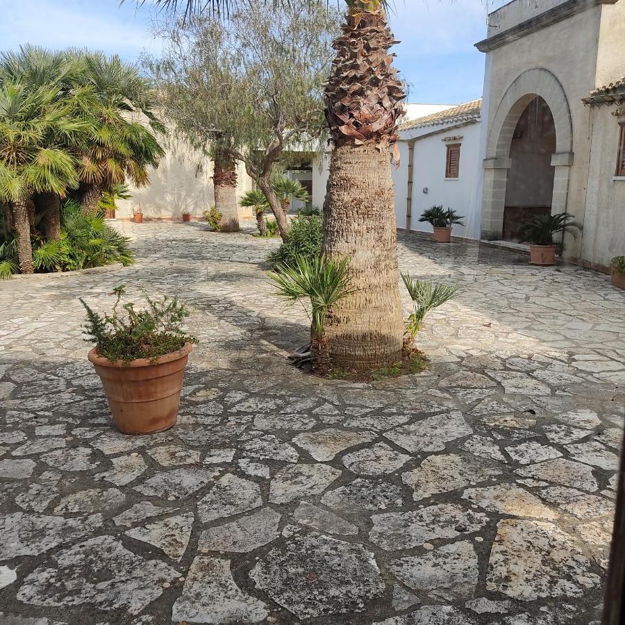 Baglio Cracchiolo Da Tuzzo - Casa Carrubbo Apartment San Vito Lo Capo Bagian luar foto